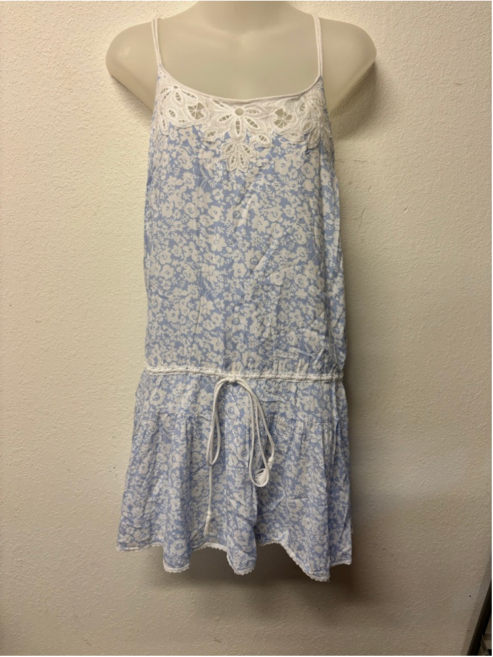 Y2K American Eagle Blue White Floral Drop waist Mini Dress Size 10 sundress